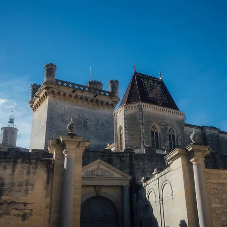 Villa Maison De Plein Centre Avec Vue Sur Le Duche Uzes