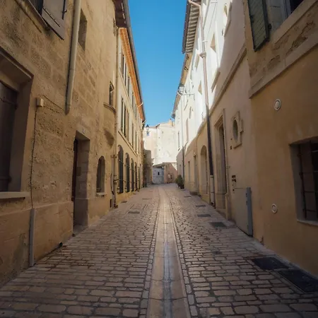 Maison De Plein Centre Avec Vue Sur Le Duche *